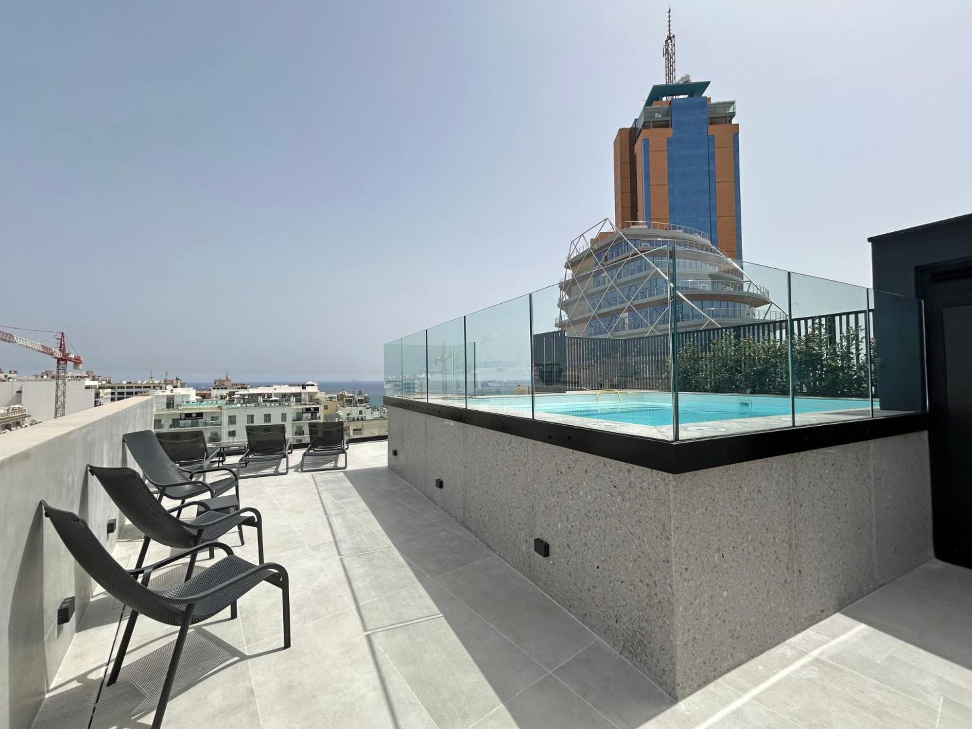 Onyx Hotel سانت جوليان المظهر الخارجي الصورة