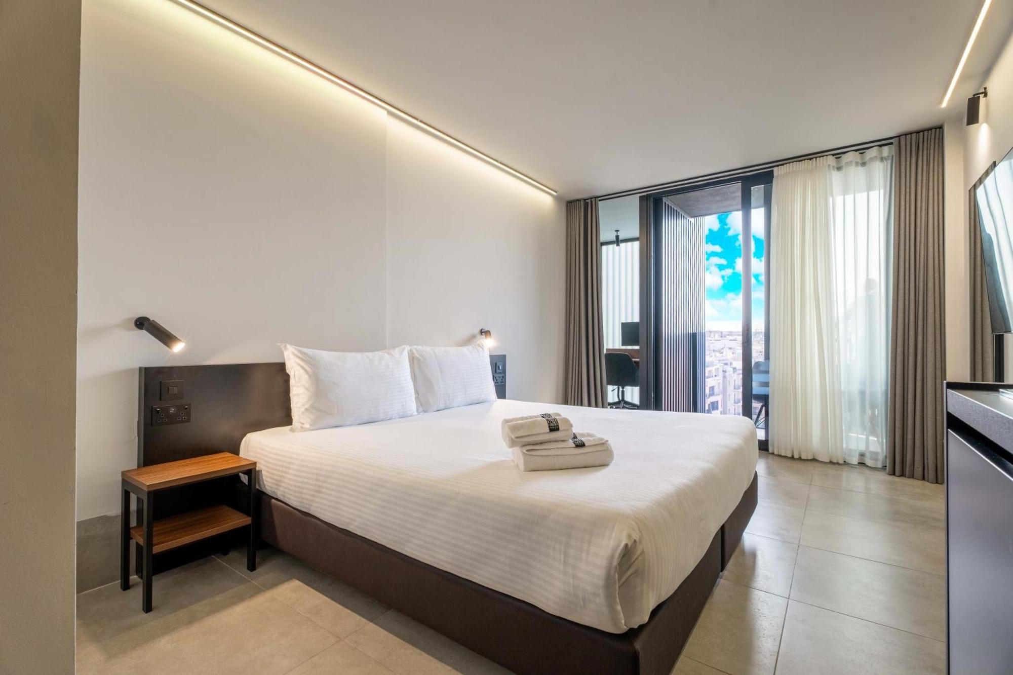 Onyx Hotel سانت جوليان المظهر الخارجي الصورة